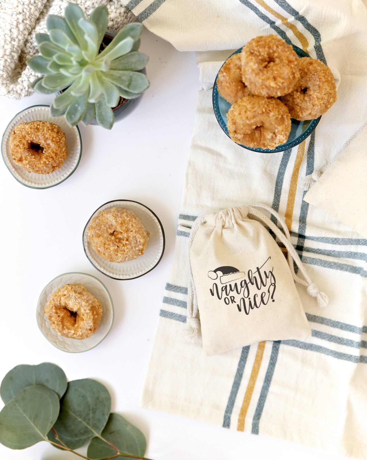 Naughty or Nice Christmas Holiday Favor Bags, 6-Pack