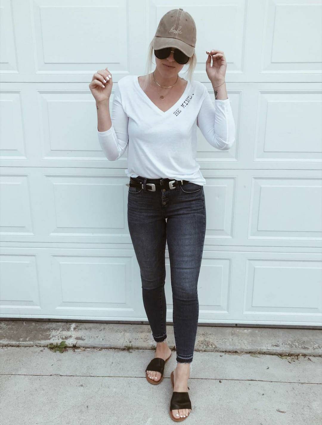 Be Kind. V-Neck T-Shirt