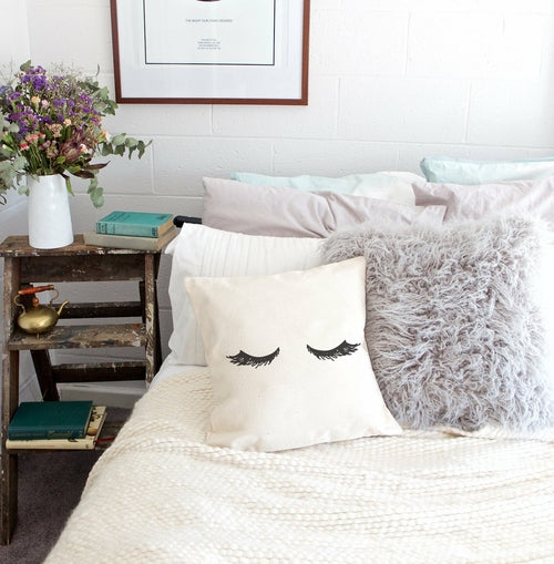 Eyelashes Pillow